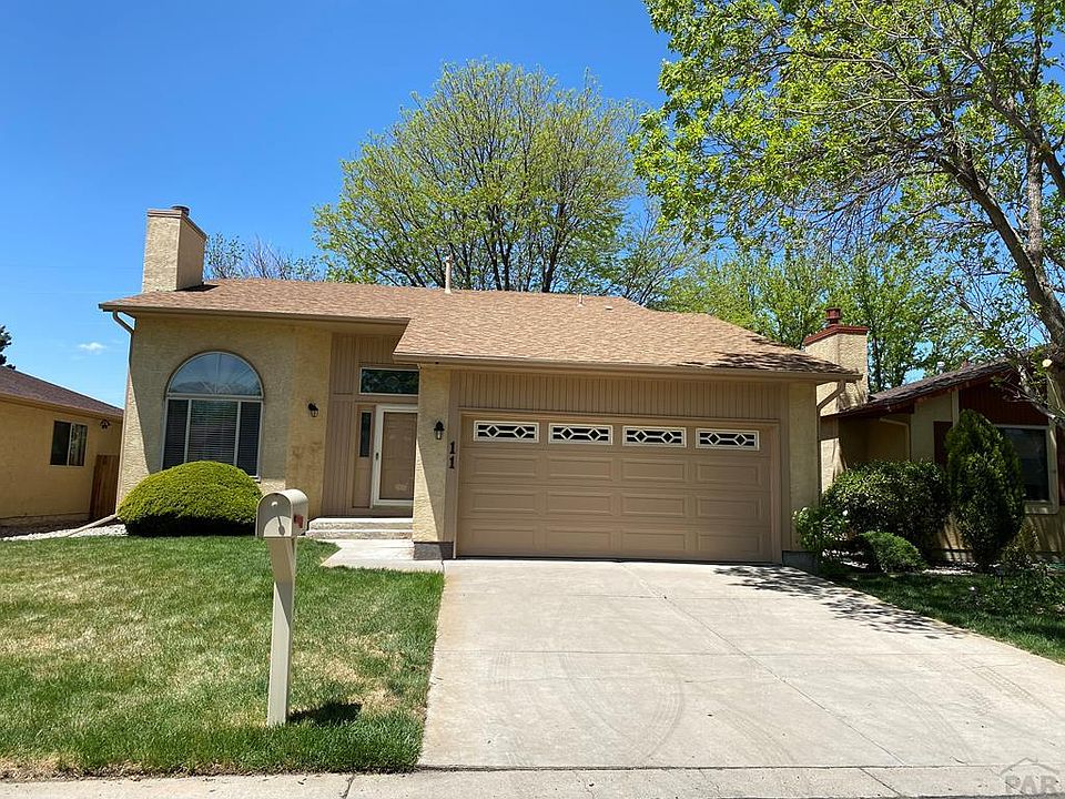 1st image of 11 Terrace Dr