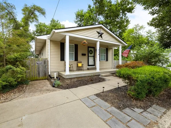 714 Forest Ave, Franklin, OH 45005