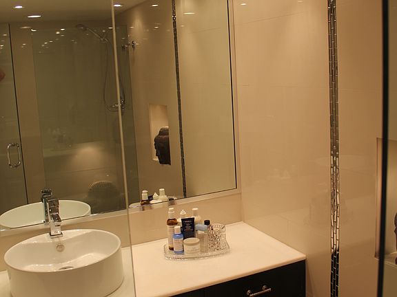 5th image of 6770 Indian Creek Dr APT 9S