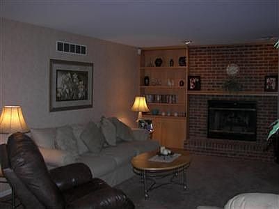 2nd image of 8135 Lyndhurst Ct