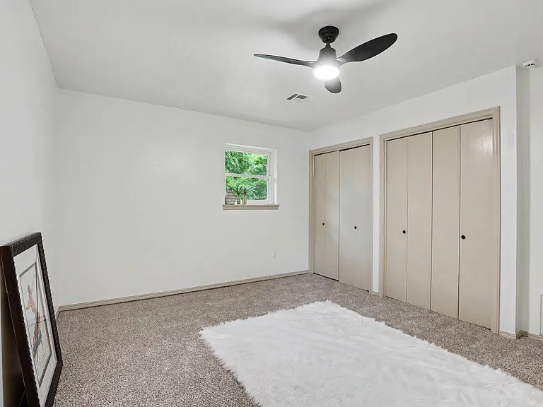 1715 Edgewood Dr — Photo 16