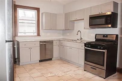 8221 S Colfax Ave #1 — Photo 7