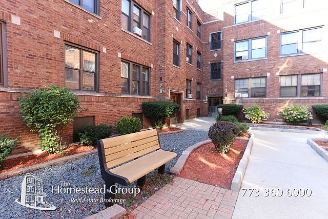 1st image of 628 1/2 W Cornelia Ave APT 3S