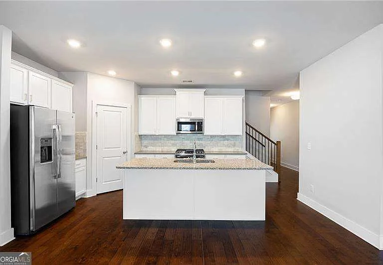 1395 Heights Park Dr SE — Photo 11