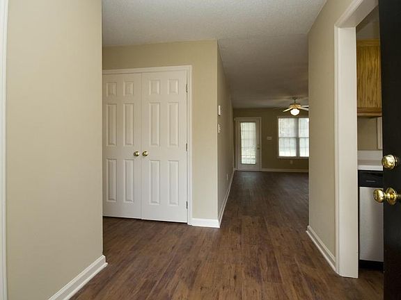 entryway from front door