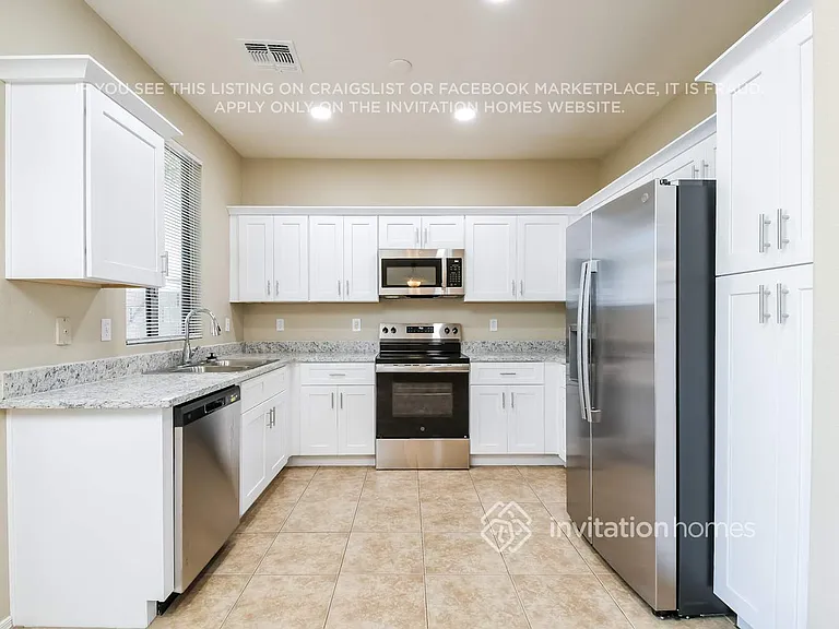 40092 N Calabria St — Photo 8