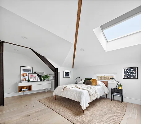 Sold by Corcoran | media 13