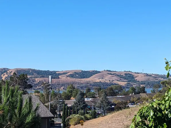 100 Chelsea Hills Drive, Benicia, CA 94510