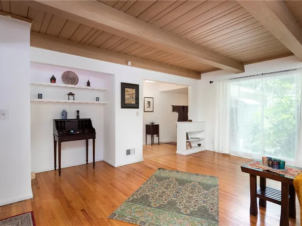 1731 Roscomare Rd, Los Angeles, CA 90077