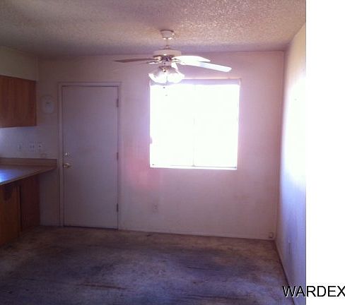4th image of 2727 Karen Ave