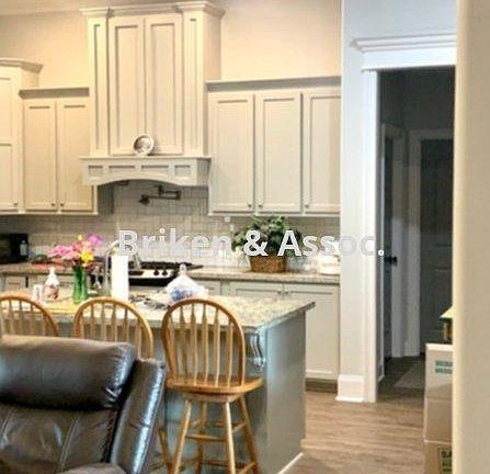 3rd image of 1513 Lacadie Dr #D