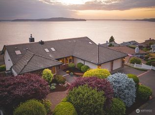 52 Puget Dr, Steilacoom, WA