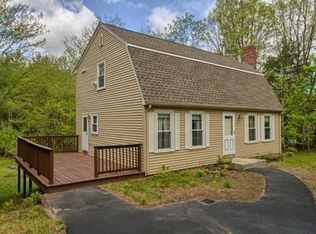 113 Richardson Rd, North Chelmsford, MA 01863
