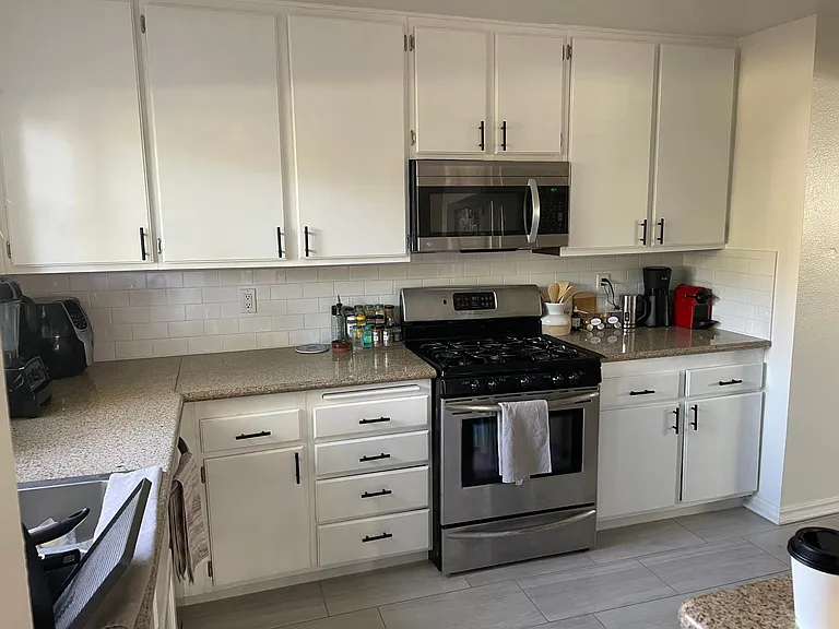 814 Jennifer Ln #A — Photo 5