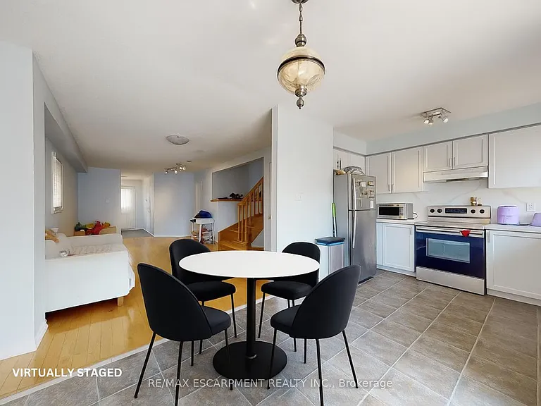 5134 Des Jardines Dr — Photo 8