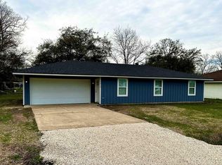 2870 Solomon St, Port Arthur, TX 77640