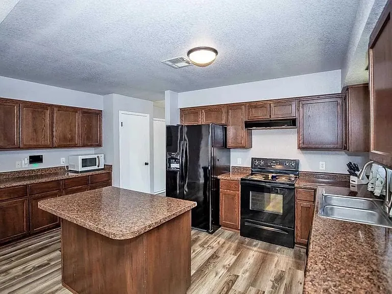 3648 S Desert Oasis Dr — Photo 6