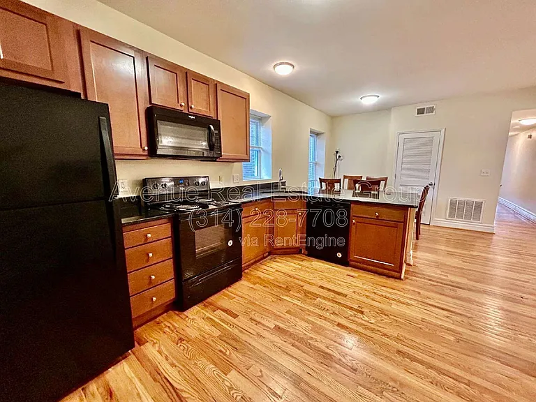 716 Westgate Ave #3 — Photo 10