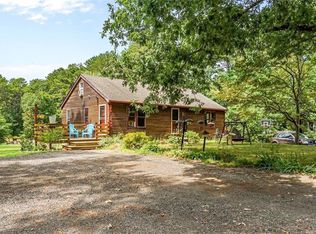 503 Switch Rd, Wood River Junction, RI 02894