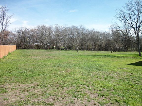 2nd image of 1184 Walnut Valley
