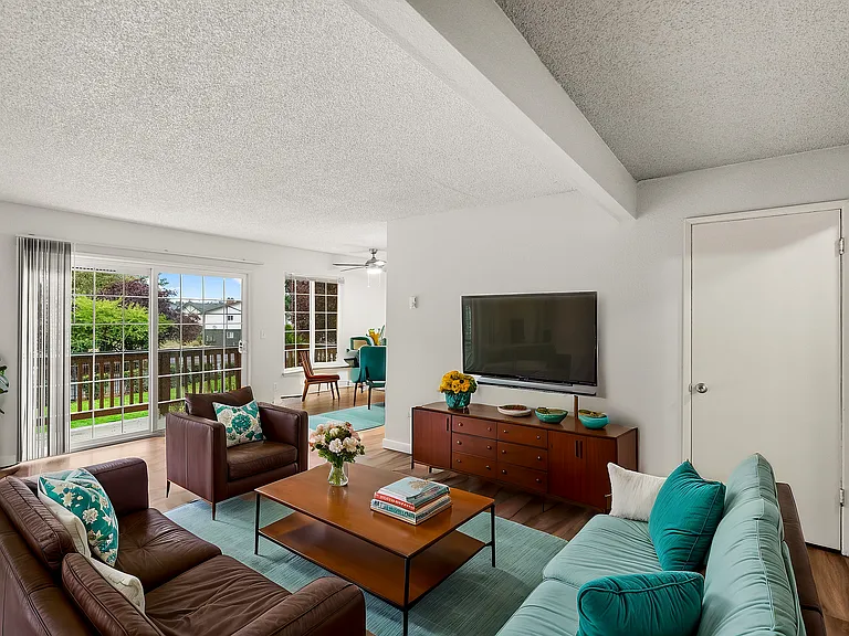 Step into comfort and elegance with this chic living room, perfect for modern living. Step into comfort and elegance with this chic living room, perfect for modern living.