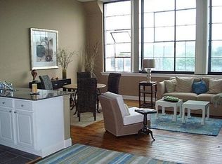 502 Dutton St #502HW, Lowell, MA 01854