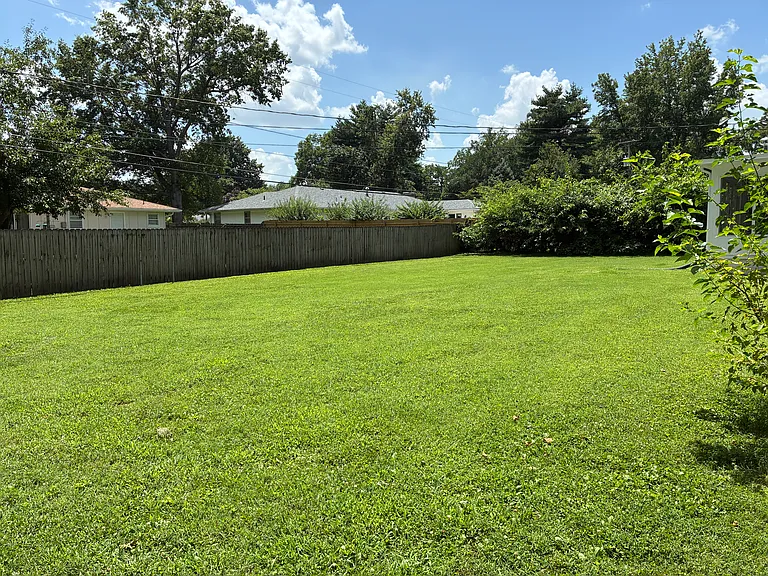 2162 E Washita St — Photo 23