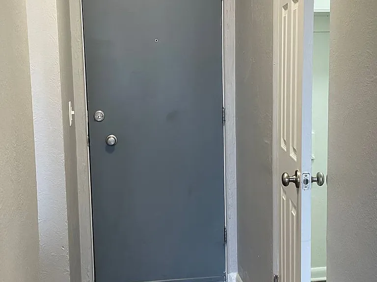 154 W Powers Cir — Photo 19
