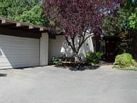 2nd image of 34 Via Verona Cir