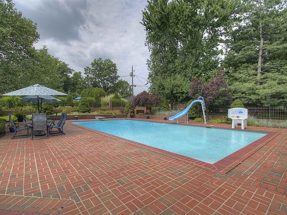 5th image of 2716 Marlo Way