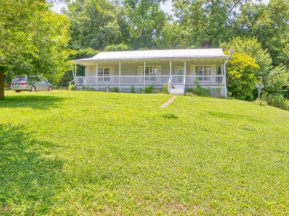 466 Chamber Ln, Trenton, GA 30752