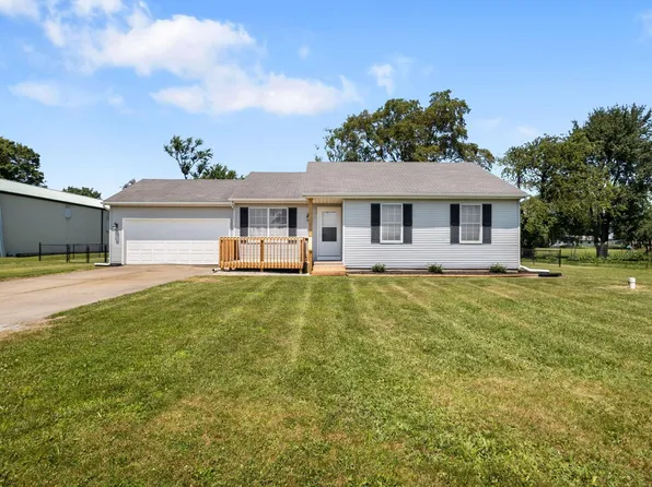7095 E Us Highway 20, New Carlisle, IN 46552