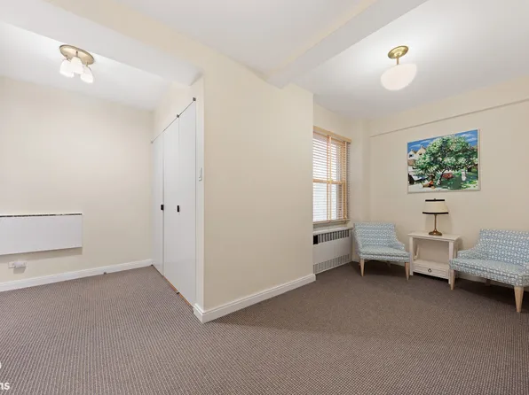 3 East 71st Street 7/8C image 13 of 14