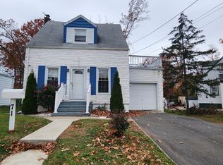 71 Berlant Ave, Linden, NJ 07036