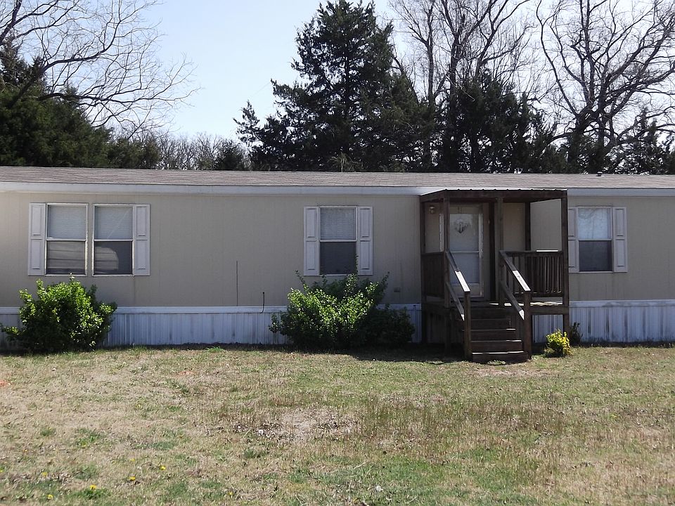 1st image of 32355 Summerwood Ln