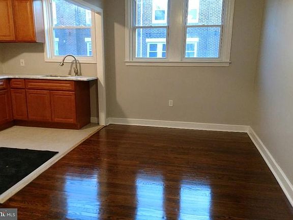 5th image of 2528 S Bellford St