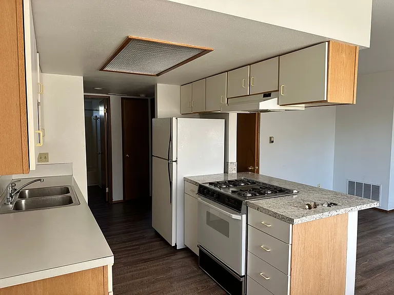 2601 Patton St #3 — Photo 7