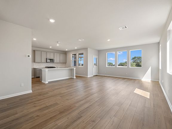 La Cima - Austin Interior Image 3