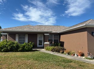 2816 NE 4th Pl, Cape Coral, FL 33909
