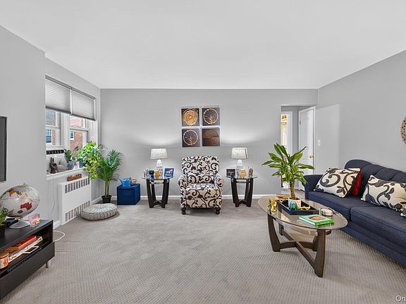 3rd image of 36 Cathedral Avenue #4F