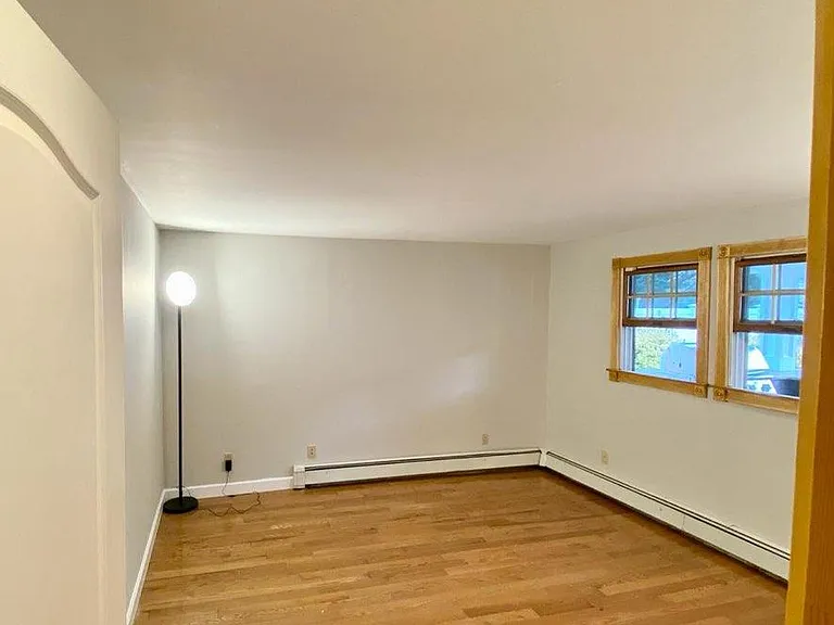 1630 Jefferson Ave — Photo 5