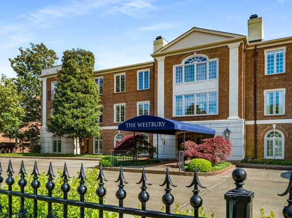 3737 W End Ave APT 102, Nashville, TN 37205