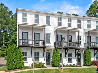 205 Sessions St, Woodstock, GA 30188