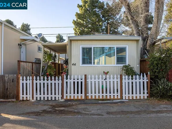 2399 E 14th St Space 44, San Leandro, CA 94577