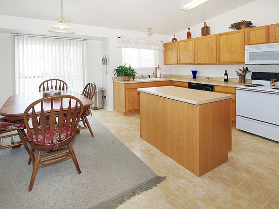 5th image of 5054 Chaise Dr