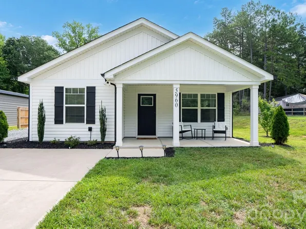 5960 Charlie Walker Rd, Kannapolis, NC 28081