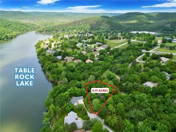 6 White River Cv, Eureka Springs, AR 72631