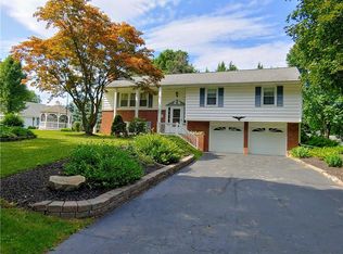1741 County House Rd, Waterloo, NY 13165