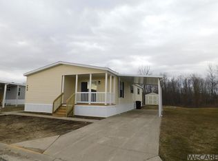 308 Pinewood Cir, Lima, OH 45804