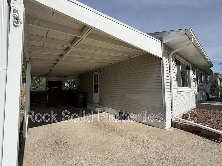 1008 Adams Ave — Photo 26